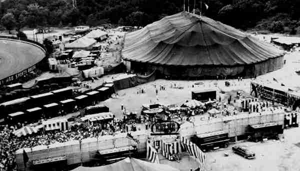 Last day of the Ringling Bros Barnum and Bailey Circus Tent