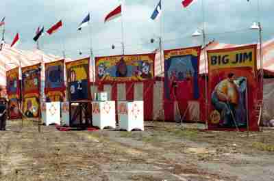 Circus Vargas Sideshow